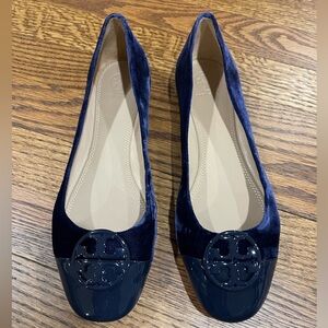 Tory Burch Chelsea Cap-Toe Ballet Flat - Navy